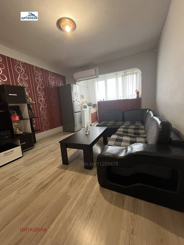 0898469267